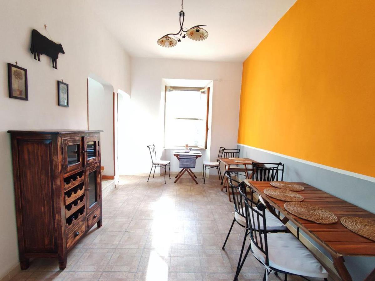 Eco House San Michele Hostel Borgo San Michele  Exterior photo