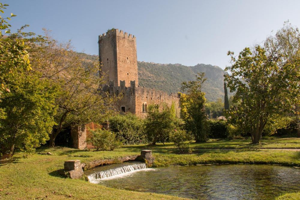 Eco House San Michele Hostel Borgo San Michele  Exterior photo
