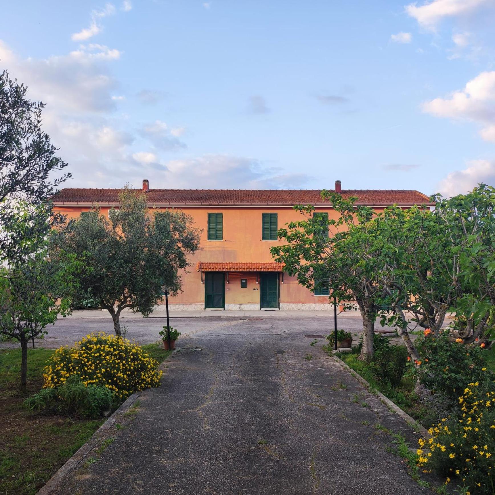 Eco House San Michele Hostel Borgo San Michele  Exterior photo